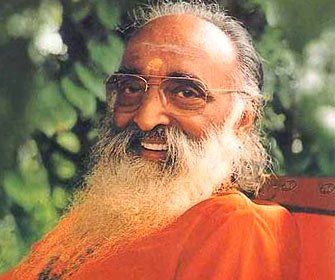 Swami Chinmayananda